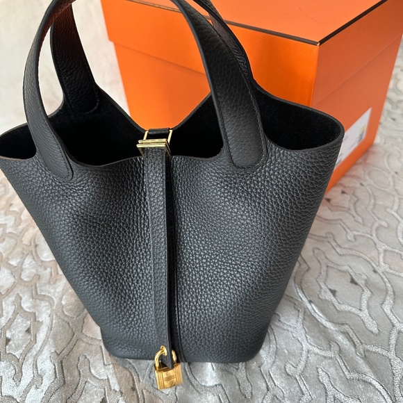 Hermes Handbags - *SOLD*  Hermes Picotin 18 Noir with gold hardware